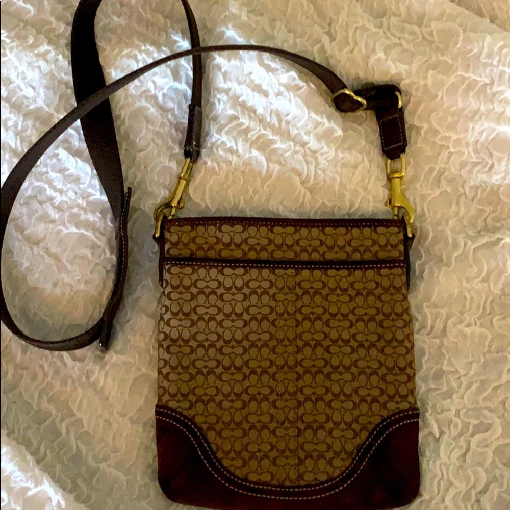 Vintage coach crossbody with suede.